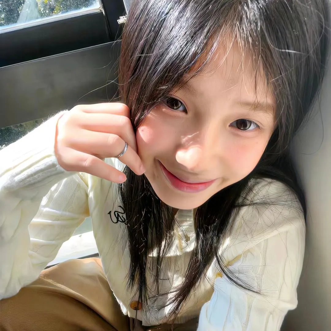 艳妻扮婢记